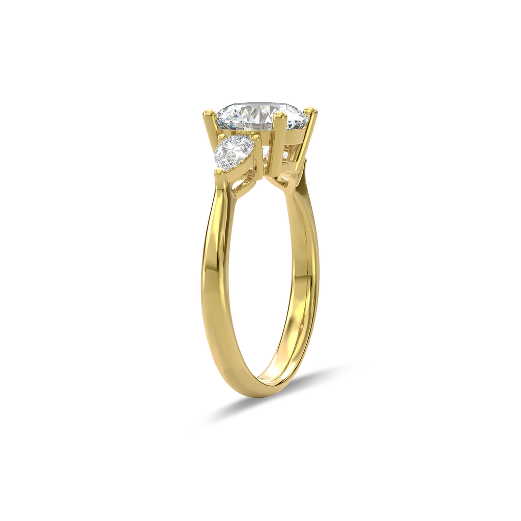 Daphnis Three Stones Engagement Ring Round•Yellow Gold