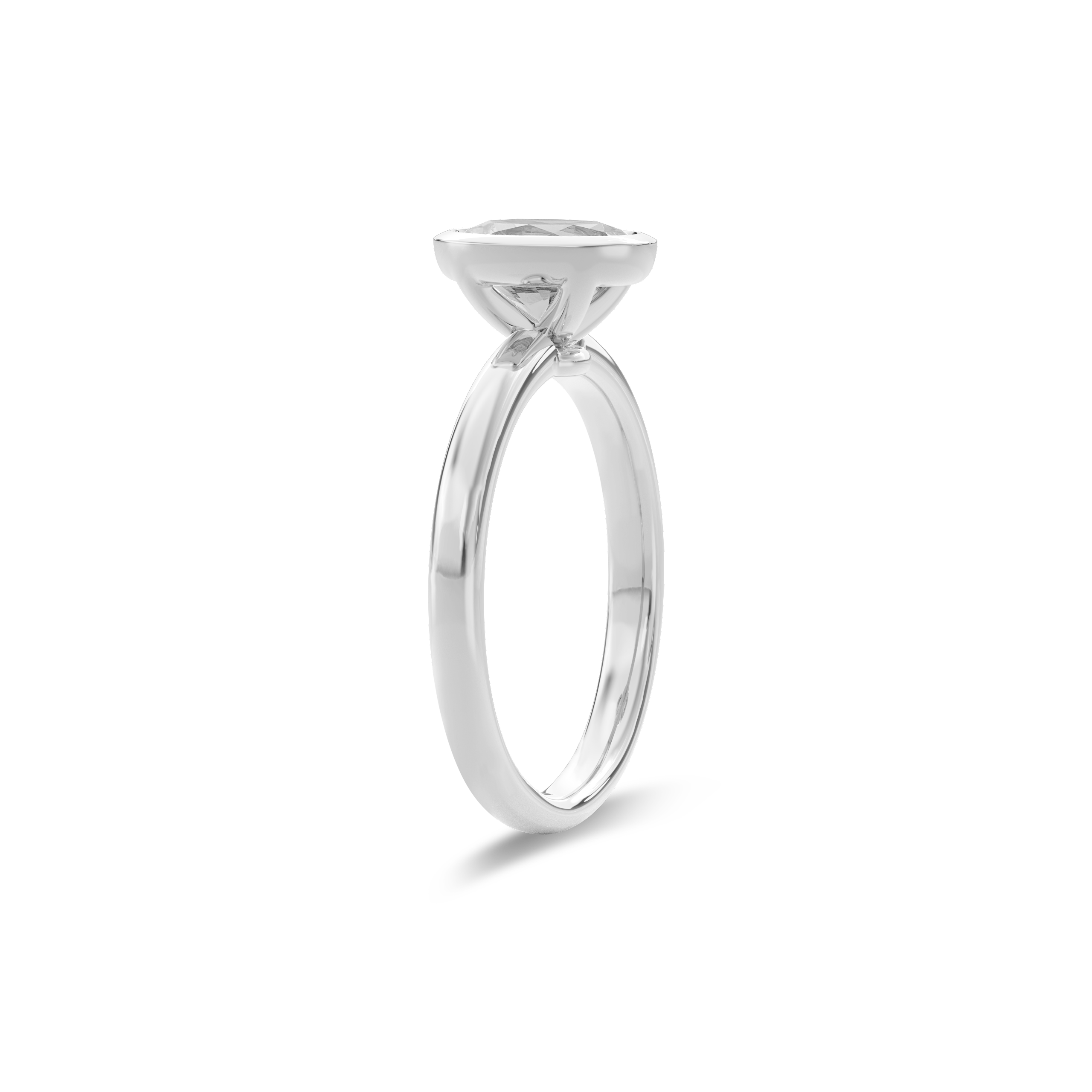 Bezel Ring Oval•White Gold