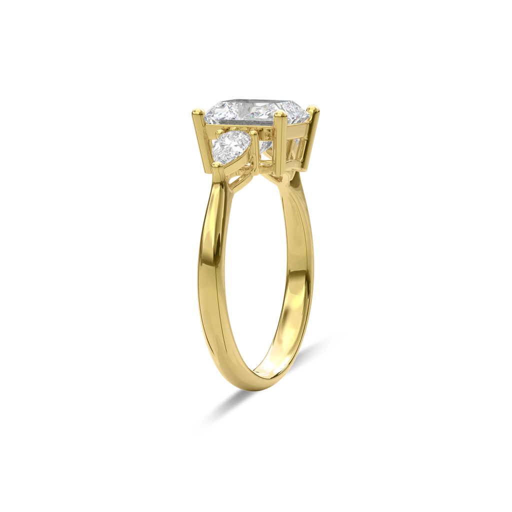 Daphnis Three Stones Engagement Ring Radiant•Yellow Gold