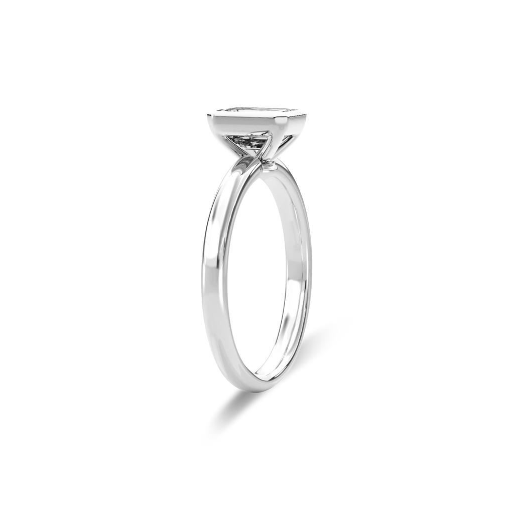 Bezel Ring Emerald•White Gold