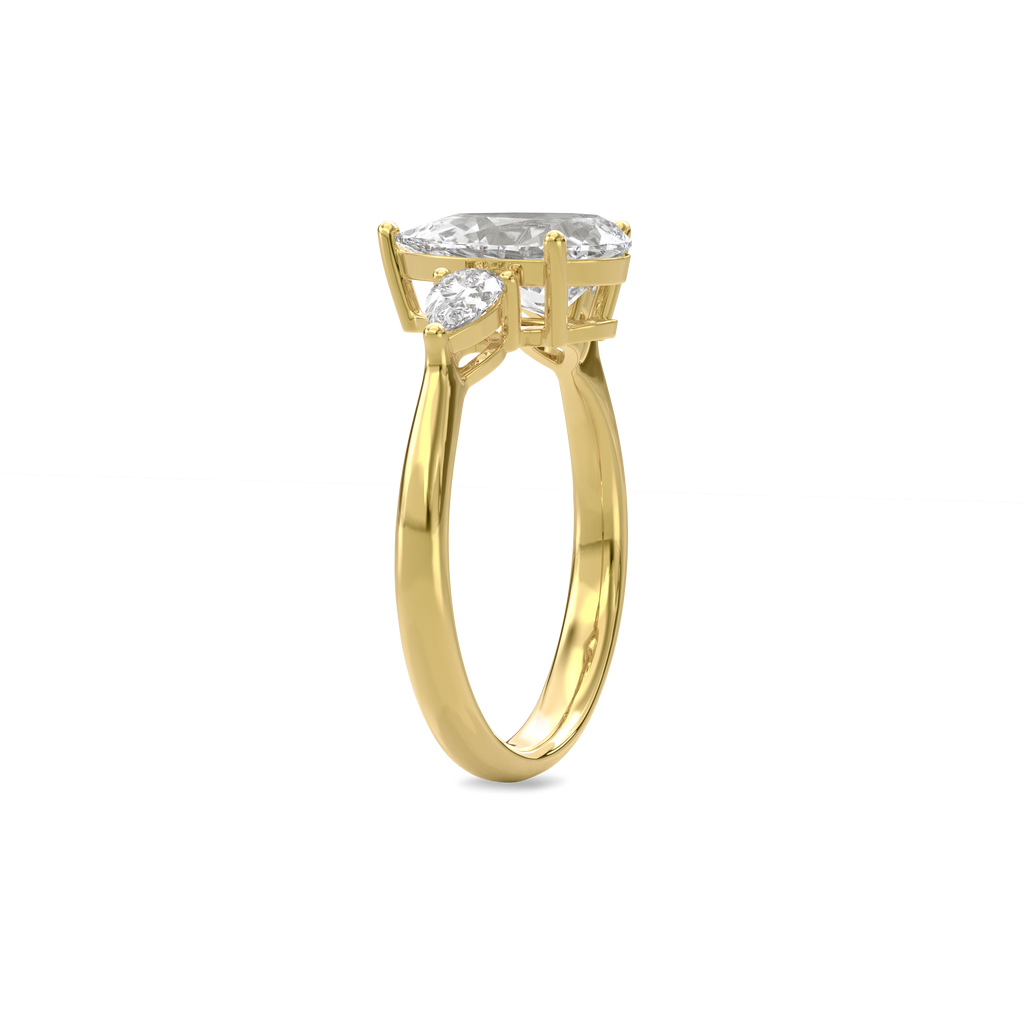 Daphnis Three Stones Engagement Ring Pear•Yellow Gold