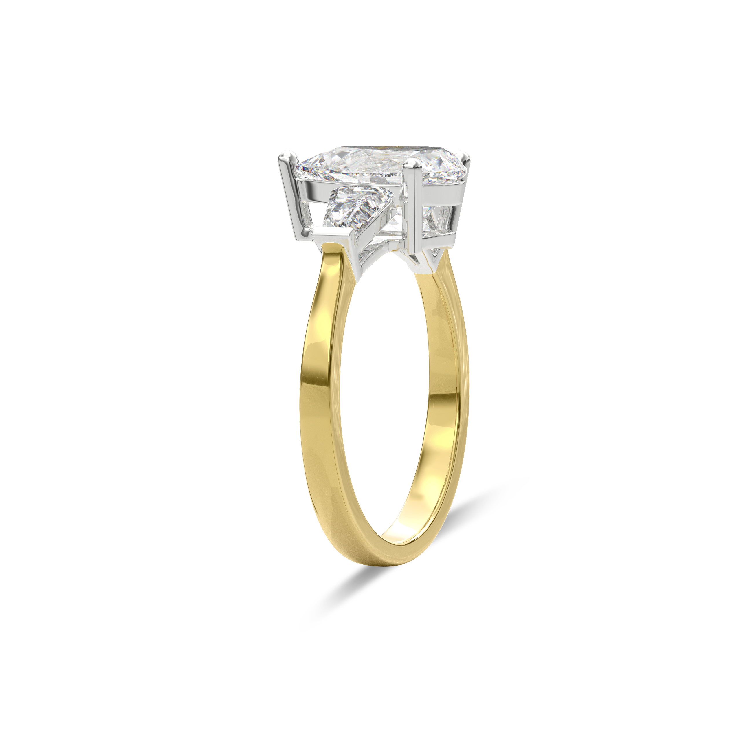 Daphnis Three Stones Engagement Ring Pear•Yellow Gold