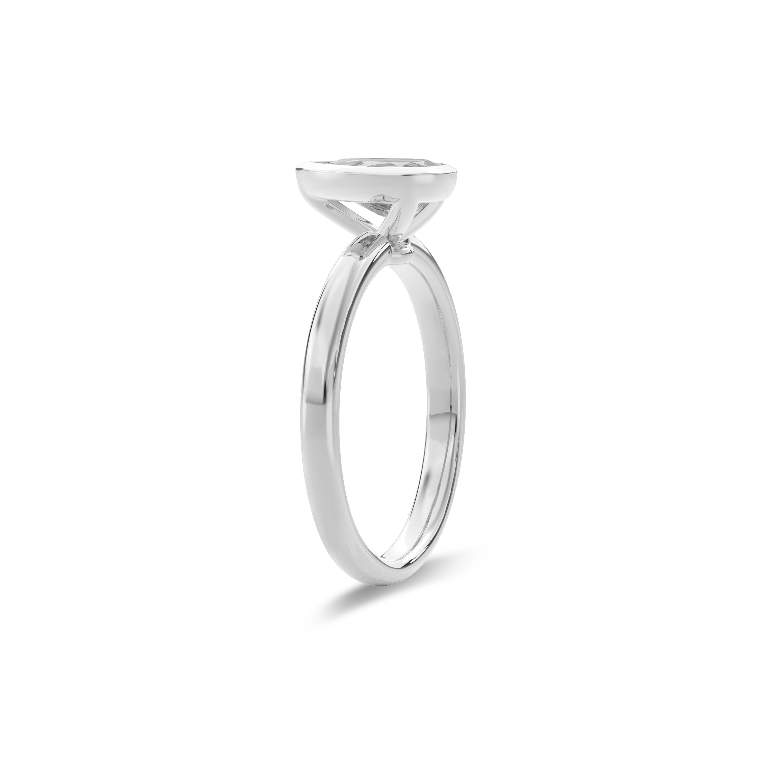 Bezel Ring Pear•White Gold