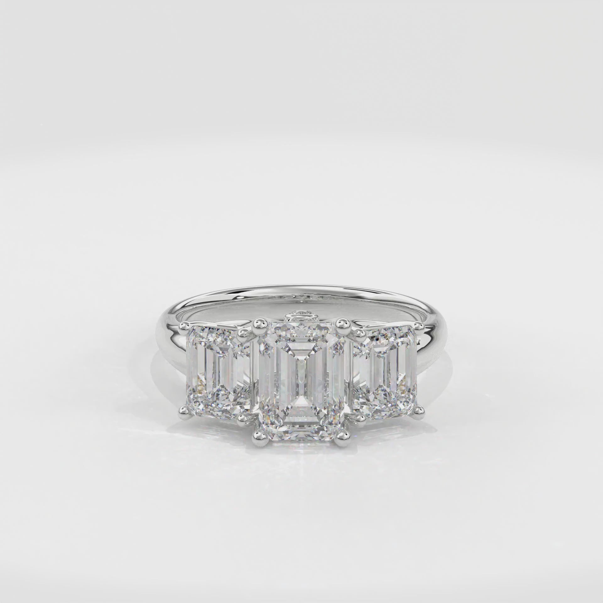Daphnis Trinity Engagement Ring Emerald•White Gold