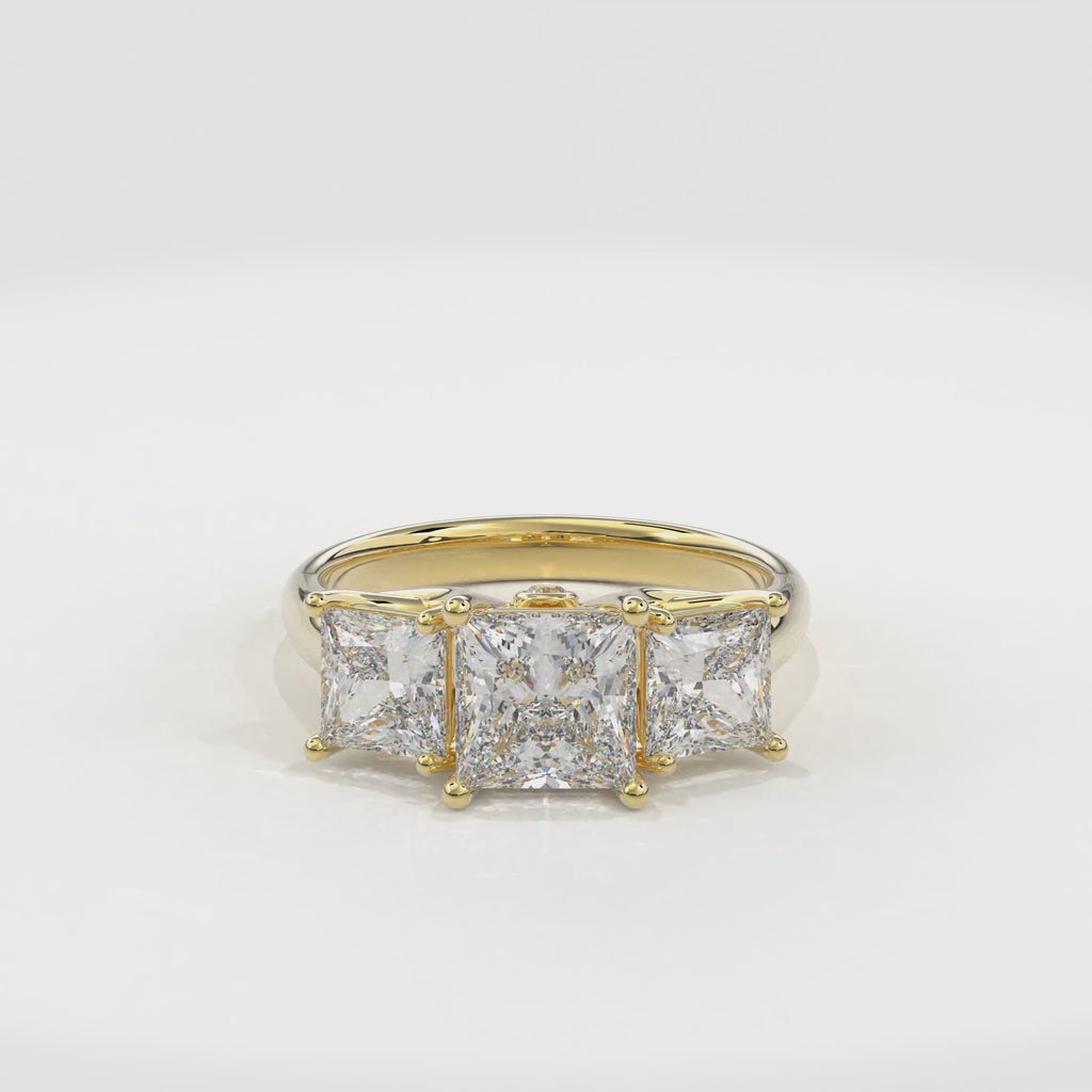 Daphnis Trinity Engagement Ring Princess•Yellow Gold