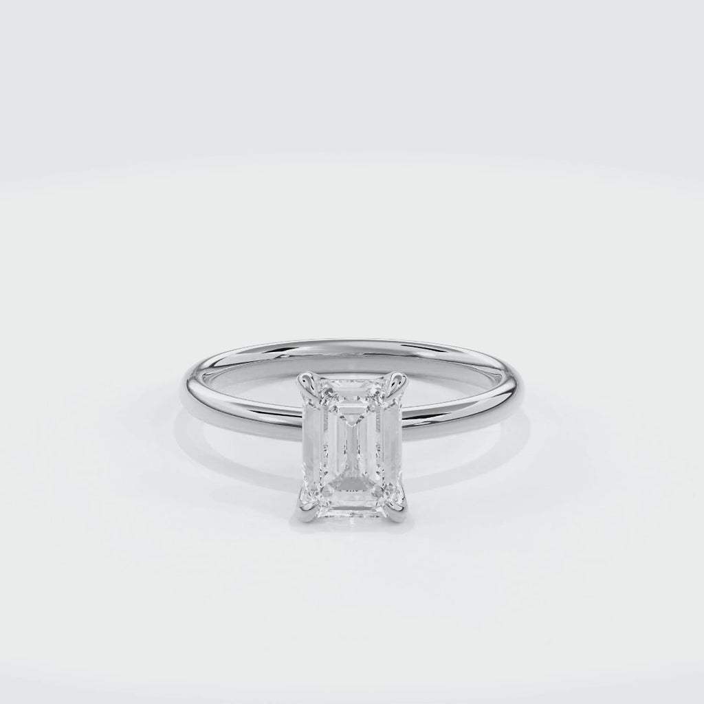Dia Solitaire Engagement Ring Emerald•White Gold
